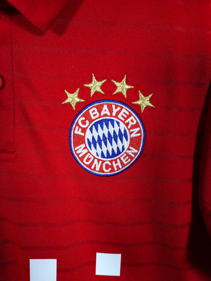2016-17 Bayern Munich Home Shirt - detailed view
