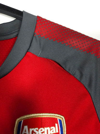 2017-18 Arsenal Training Shirt - detailed view