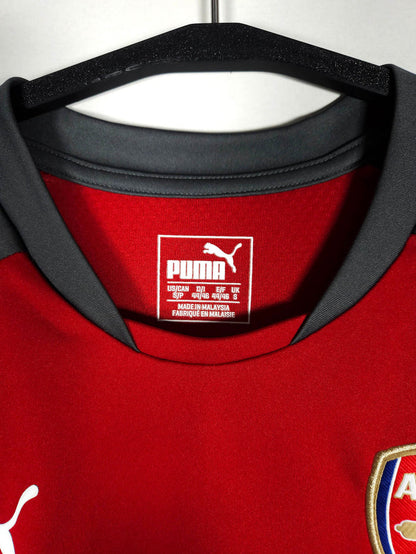 2017-18 Arsenal Training Shirt - detailed view