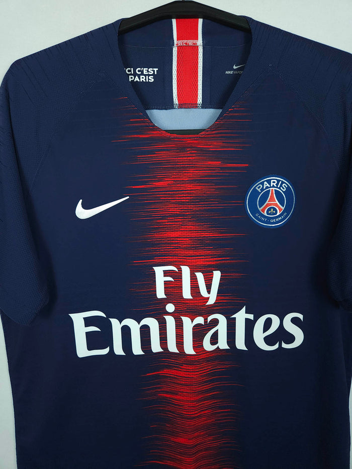 2018-19 Paris Saint-Germain Home Shirt Mbappé #7 (Pro) - detailed view