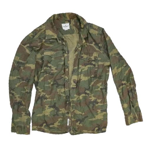 American Eagle Outfitters Woodland Camo Shirt - XLarge - Army & Outdoors - Field Shirts