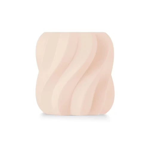 Mia Pink