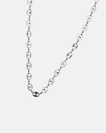 BRAIDED CHAIN - silver chain necklace, detail close-up - Cold Culture