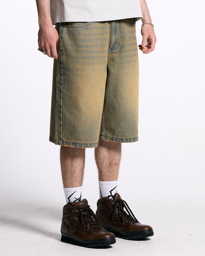 C V2 DIRTY DENIM SHORTS - washed denim shorts, front view on male model - Cold Culture #man