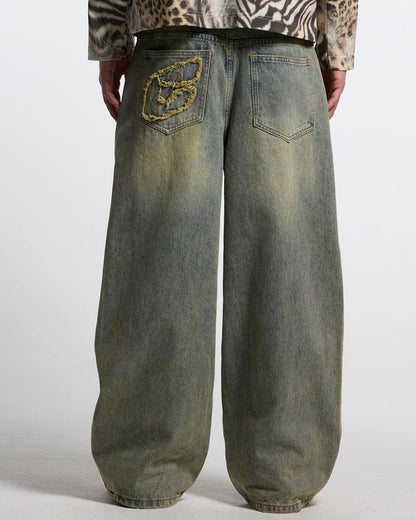 C V2 PANTS DIRTY LIGHT DENIM - light wash baggy denim pants, back view on male model - Cold Culture #man