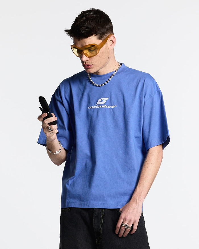 CURVED TEE AMPARO BLUE - blue oversized tee, front view on male model - Cold Culture #man
