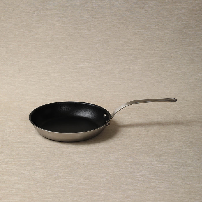 Daniel Boulud 10" Non-Stick frying pan