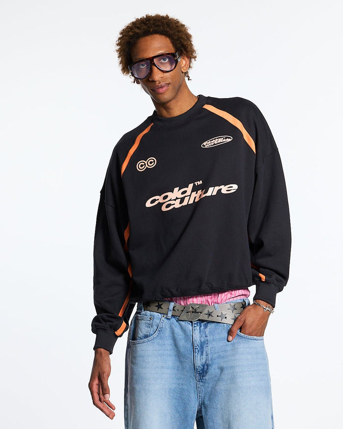 DETAILED CREWNECK BLACK - black oversized crewneck sweatshirt, front view on male model - Cold Culture #man