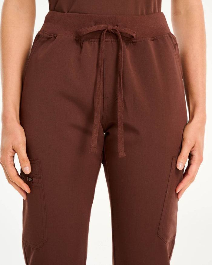 Essential Multi-Pocket Scrub Pants - Cocoa