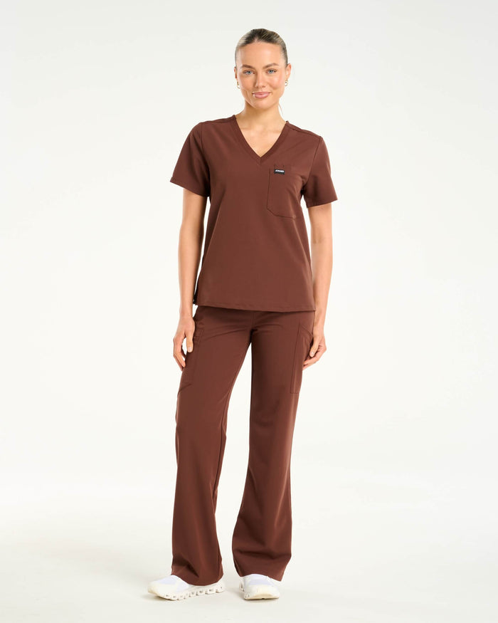 Essential One Pocket V Neck Scrub Top - Cocoa