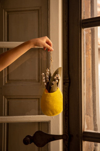Hanging Nest Bowl