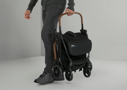 Black (001)