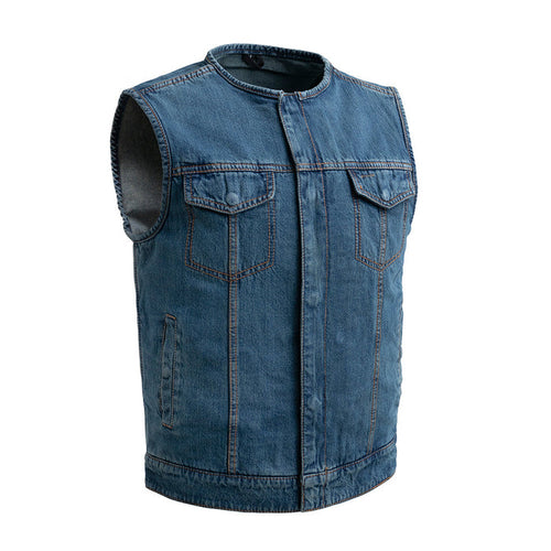 Men's No Limit Denim Vest: True to size
Made in Washed Blue Denim
Roll up collar
Two chest pockets with snap closures
Two sla