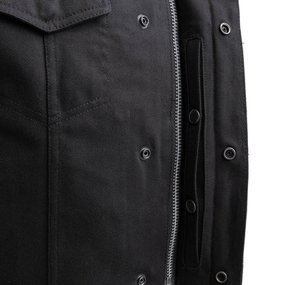 Men's No Limit Vest Twill: True to size
Made in Jet Black Lightweight Twill fabric
Roll up collar
Two chest pockets with snap