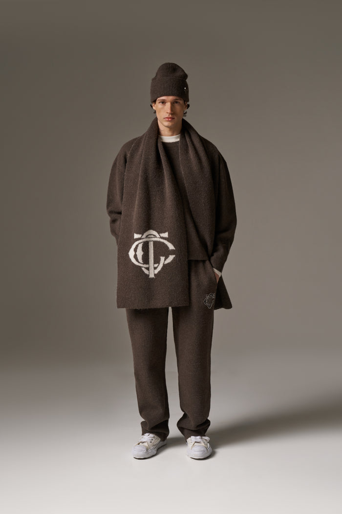 MONOGRAM KNITTED CREW - BROWN