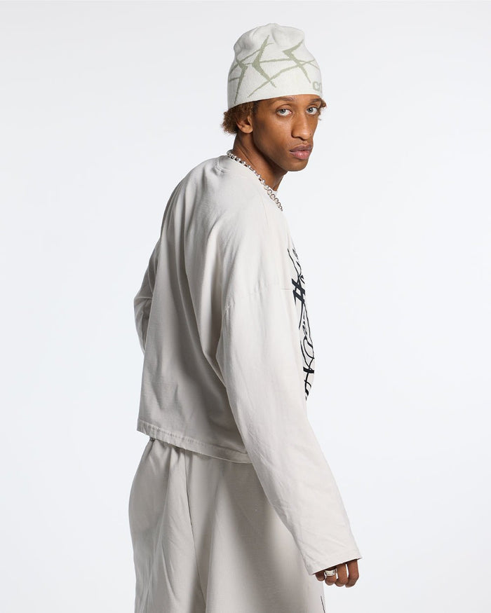 SCRIPT LONGSLEEVE TEE LIGHT GREY - light grey script print longsleeve tee, side view - Cold Culture #man