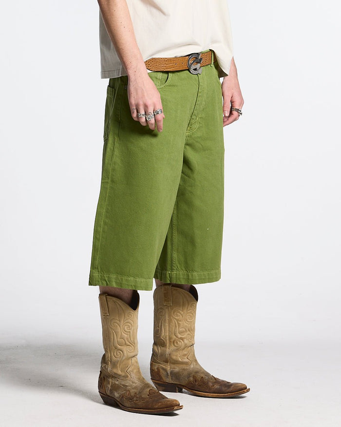 STITCHING JORTS CACTUS GREEN - green baggy denim shorts, side view - Cold Culture #man