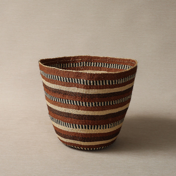 Striped sisal basket