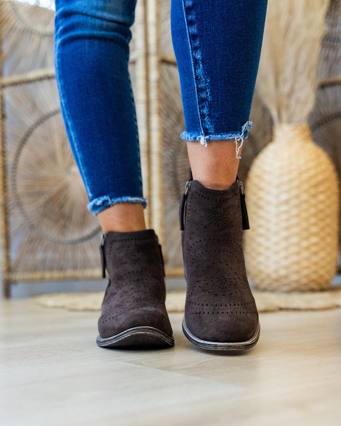 Very G Lisette 2 Bootie - Chocolate FINAL SALE Very G