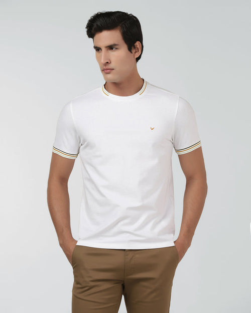 White Crew Neck Solid T-Shirt - Bellatrix