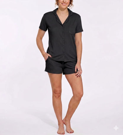 Women's Ribbed Shorts With Pockets